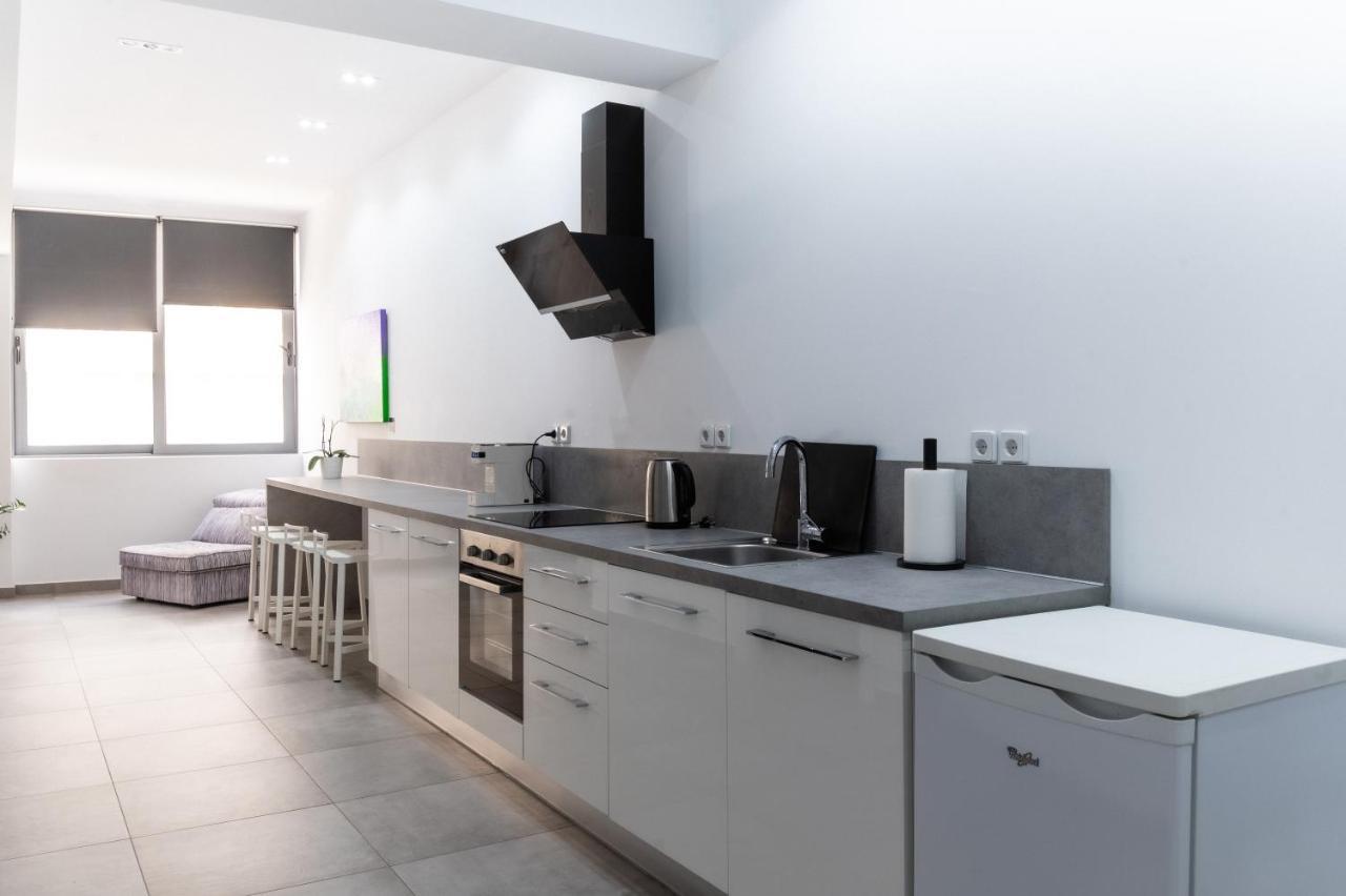 Hermes Apartments Атина Екстериор снимка